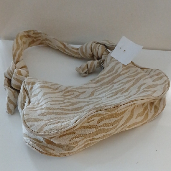 Zara Tan Zebra Print Shoulder Bag NWT - Picture 5 of 9